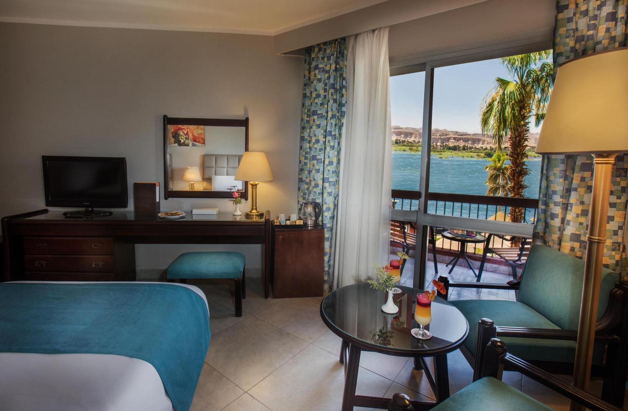 Pyramisa Hotel Luxor Eksteriør bilde